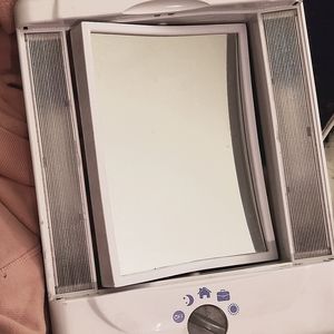 Conair Makeup Mirror multiple light settings